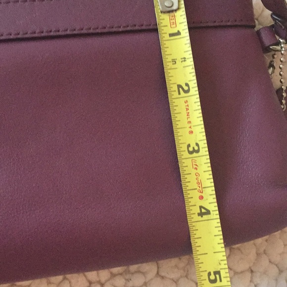 Coach wristlet - Picture 7 of 7